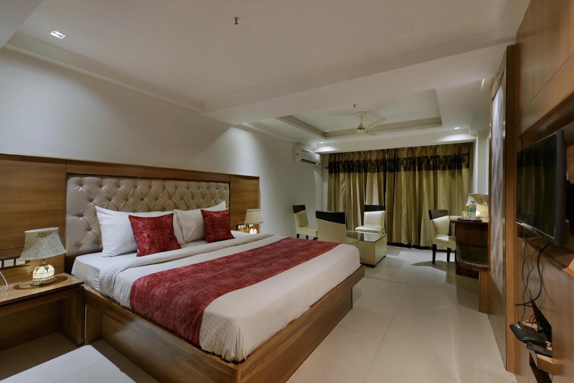 Hotel Lotus Paradise - Banquet & Dining - Near Murthal Sukhdev Rāi 외부 사진