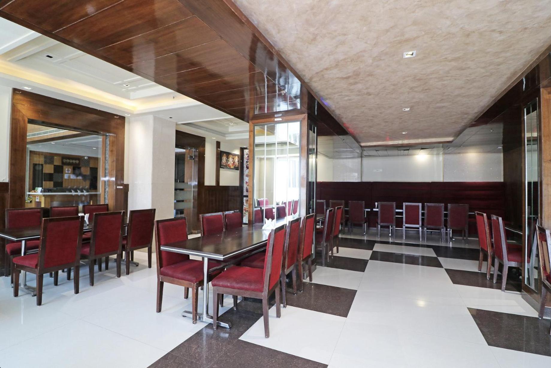Hotel Lotus Paradise - Banquet & Dining - Near Murthal Sukhdev Rāi 외부 사진