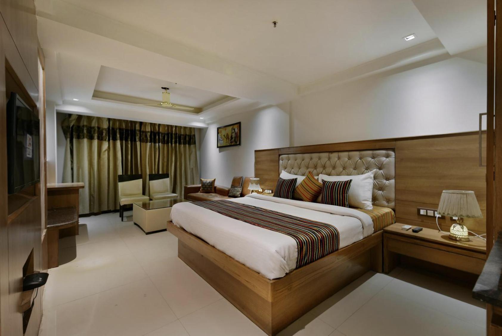 Hotel Lotus Paradise - Banquet & Dining - Near Murthal Sukhdev Rāi 외부 사진
