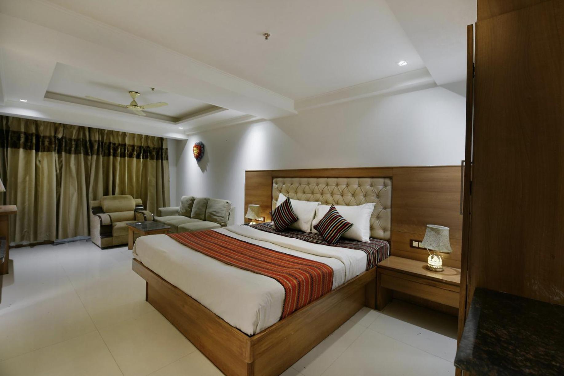 Hotel Lotus Paradise - Banquet & Dining - Near Murthal Sukhdev Rāi 외부 사진